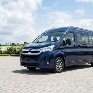 Toyota Hiace Bus